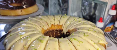 Desayuno bufé gratuito y diario