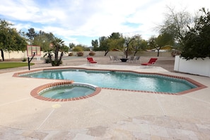 Outdoor pool, a heated pool - 12 beds 6 bedrooms 3 masters Pickleball Putting green Heated Pool Hot Tub (Phoenix)