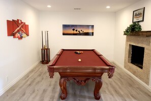 Spielezimmer
