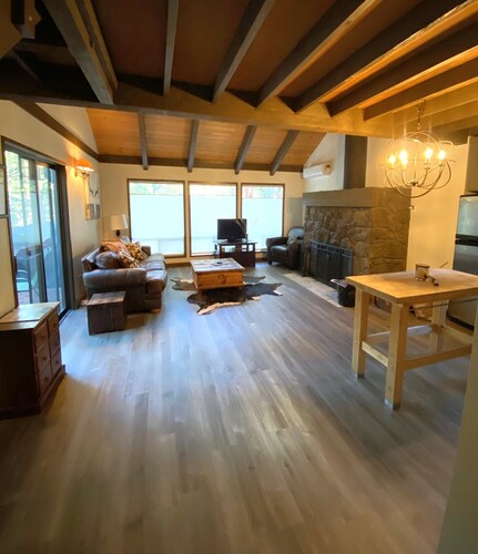 Cute & Cozy Cabin in Black Butte Ranch