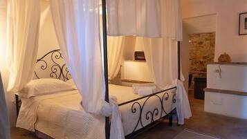 1 bedroom, iron/ironing board, WiFi