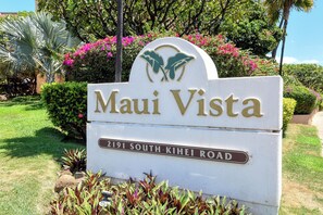 Un panneau indiquant l’emplacement de Maui Vista, au 2191, South Kihei Road.