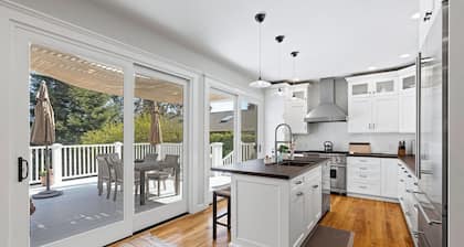 Beautiful 5 bedroom home just steps from the beach