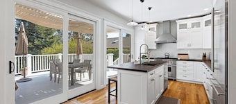 Beautiful 5 bedroom home just steps from the beach