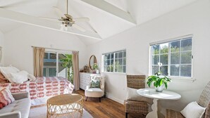Unclassified image, 4 of 27, button - Family gathering home just steps from the beach (Santa Cruz)