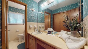 Casa, 3 habitaciones | Baño | Toallas 