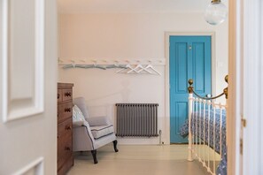 2 habitaciones, tabla de planchar con plancha y wifi 