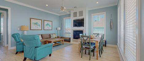 Smart TV, DVD player