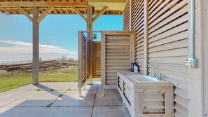 Property grounds - Rancho Azul: 3 BR, 2 BA House in Crystal Beach, Sleeps 10 (Bolivar Peninsula)
