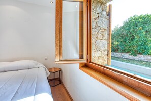 4 camere, ferro/asse da stiro, Wi-Fi gratuito, lenzuola