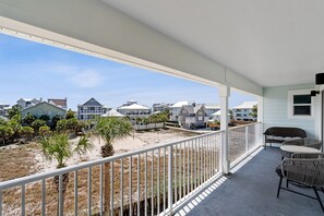 Property grounds - MarBella-Spectacular 3BR/3BA Beachside Condo/Pool (Santa Rosa Beach)