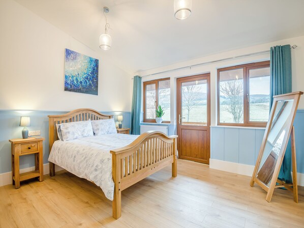 4 habitaciones, wifi gratis y ropa de cama