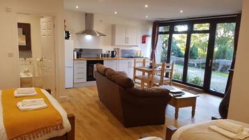 1 chambre, fer et planche Ă repasser, lit parapluie, Wi-Fi gratuit