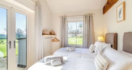 4 bedroom accommodation in Grewelthorpe, near Ripon