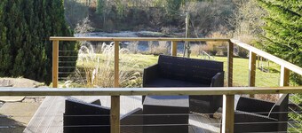 3 bedroom accommodation in Larkhall