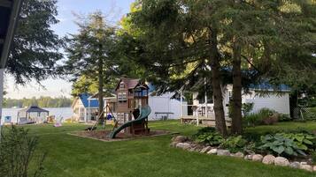 Children's play area - outdoor