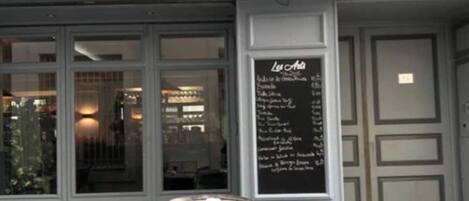 DĂ©tail de lâextĂ©rieur