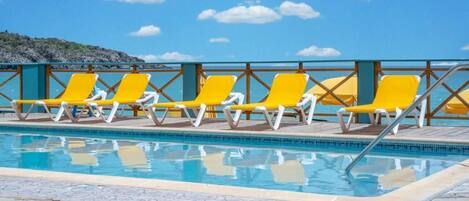 Alberca al aire libre