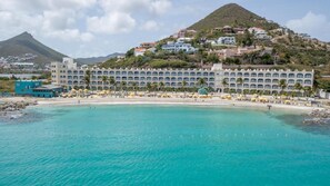 Beach nearby, sun-loungers - Beautiful Apt Overlooking Little Bay (Philipsburg)