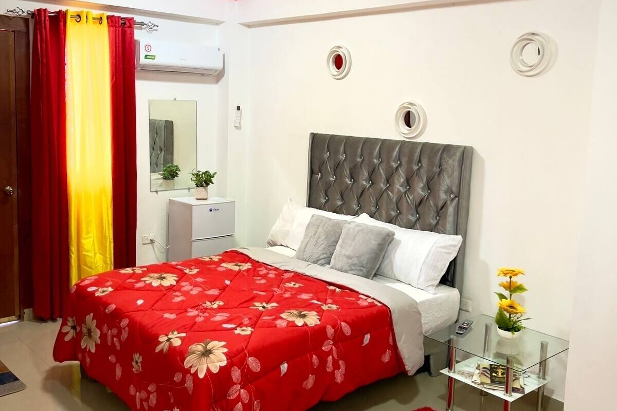 Economy Double Room | Living area