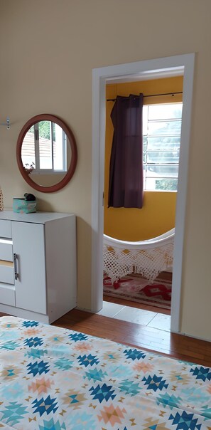 1 bedroom, WiFi, bed sheets