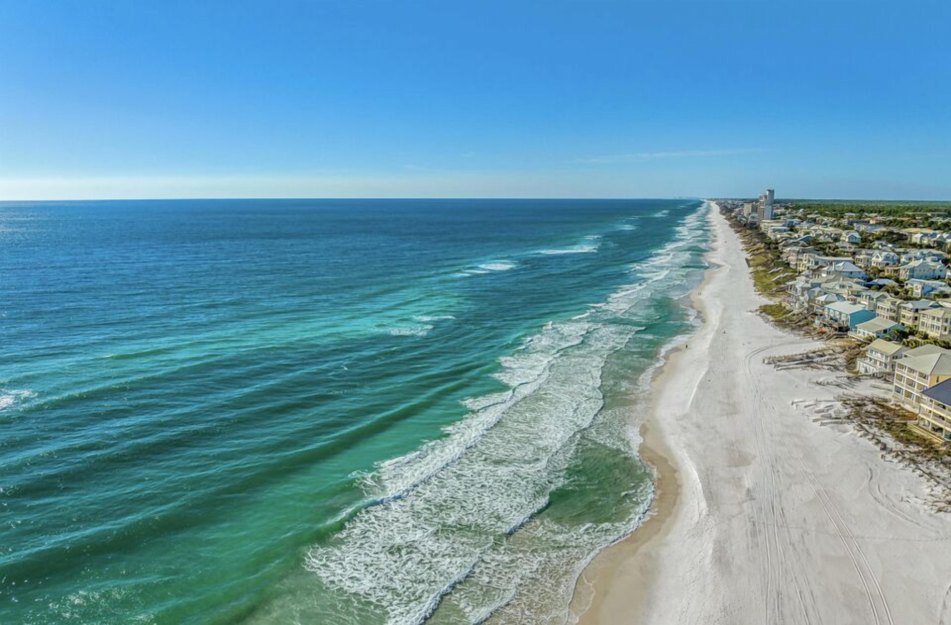 Plage à proximité, chaises longues
