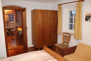 1 soverom, wi-fi (inkludert) og sengetøy