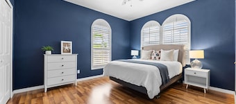 Beach Escape for Families & Friends • 2 Min to Sand