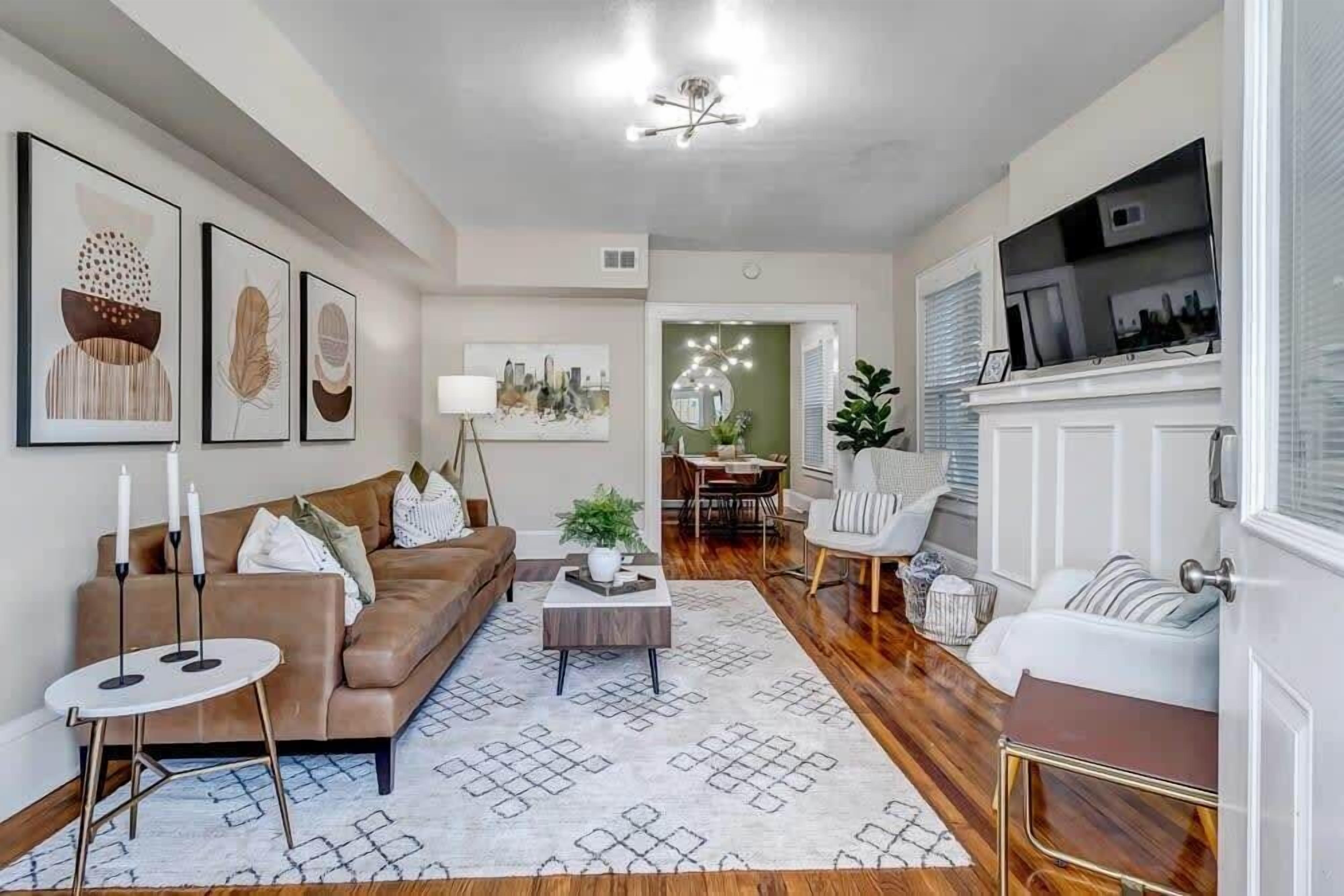 TV, Netflix, streaming services