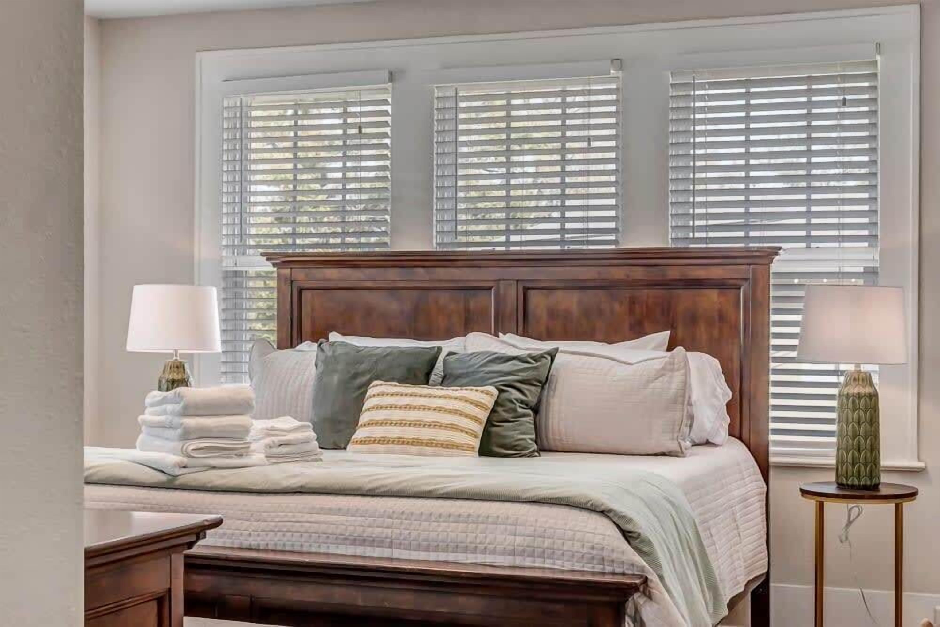 2 多间卧室、熨斗/熨衣板、WiFi、床单