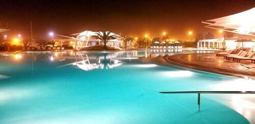 Beach House Condominium Playa Coral 4 km before the boulebard of Asia