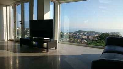 Brand New Luxury Detached Open Plan Spectacular Views of Harbour & Godrevy