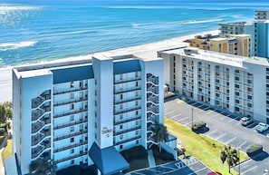 Exterior - Outstanding 2 bedroom / 2 bath gulf front condo (Orange Beach)