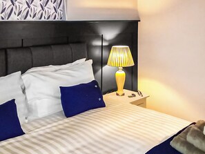 2 chambres, Wi-Fi gratuit, draps fournis