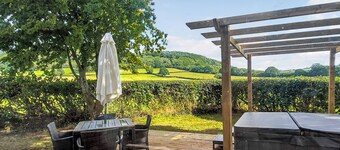 Cuckoo Lodge - UK42541