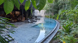 Piscina externa