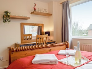 3 habitaciones, wifi gratis y ropa de cama