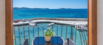 Villa Ana Apartments