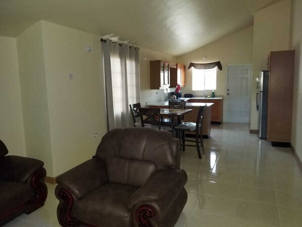 Nicht klassifiziertes Bild, 1 von 6, Schaltfläche