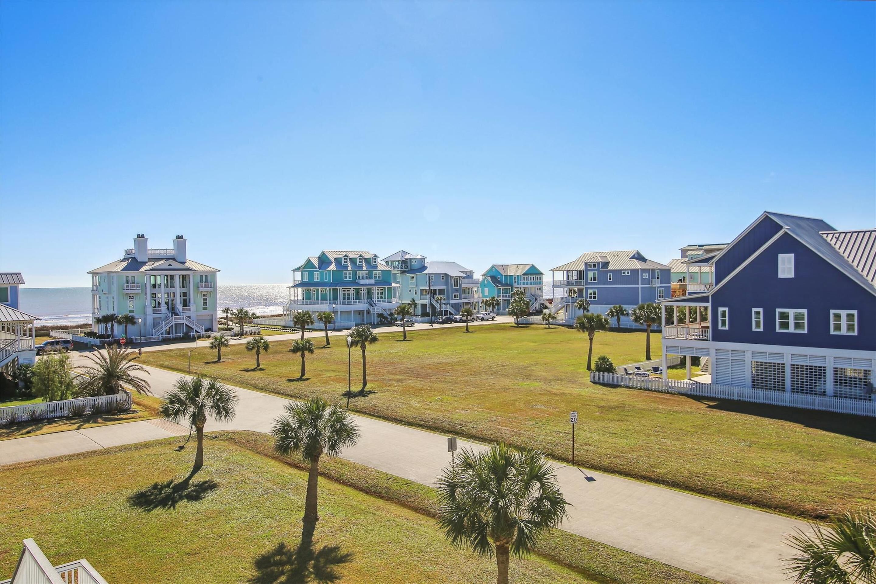 Key West | Pet Friendly, Luxury Details, 3 Decks!