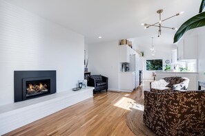 Smart-tv, pejs, bøger