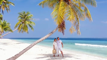 Private beach nearby, white sand, beach umbrellas, beach volleyball
