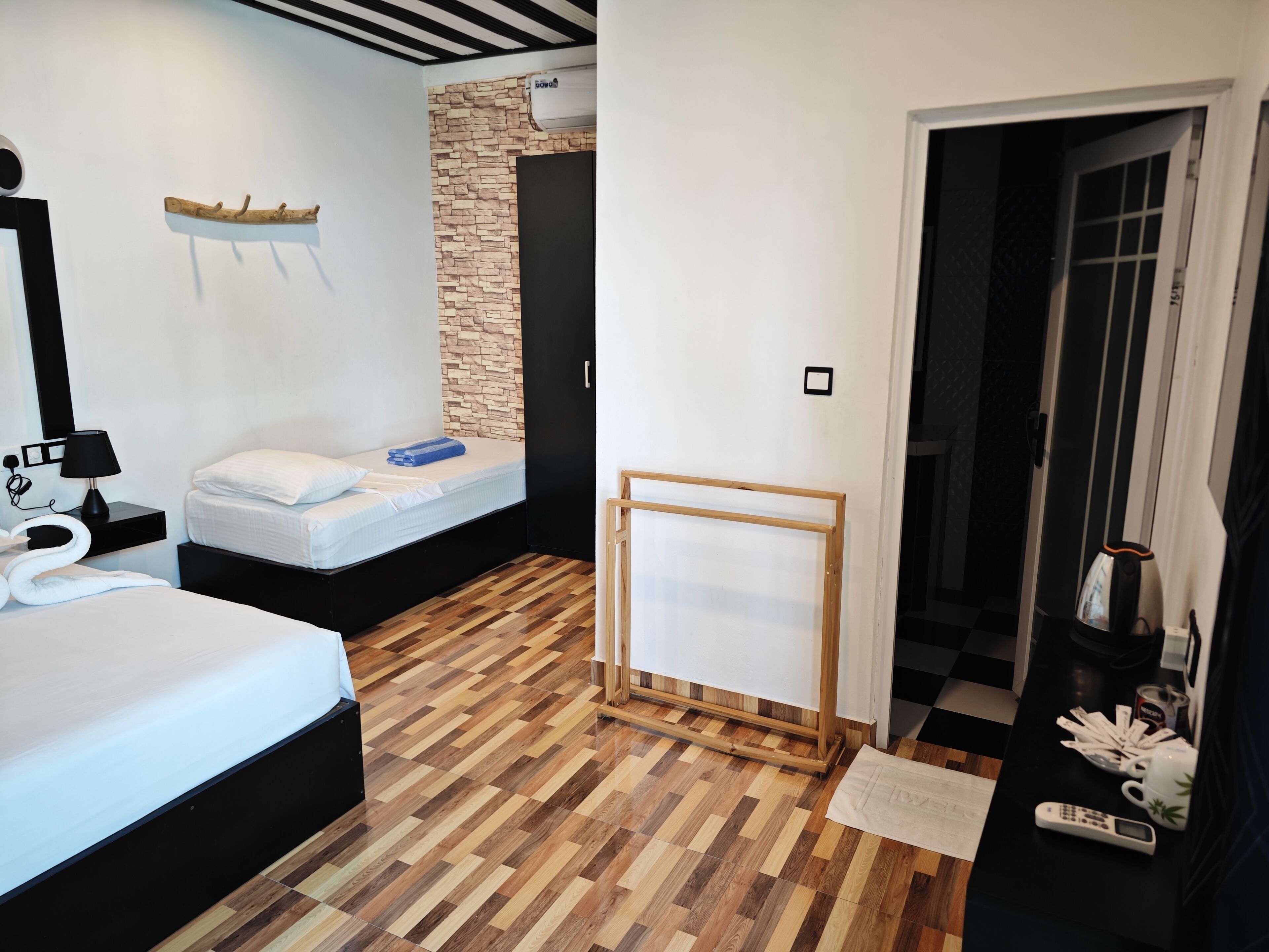Deluxe Room | In-room safe, blackout curtains, iron/ironing board, free WiFi