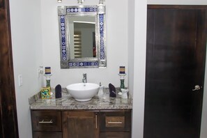 Shower, eco-friendly toiletries, hair dryer, towels