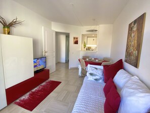 Fernseher