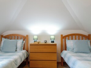 2 quartos, Wi-Fi de cortesia, roupa de cama