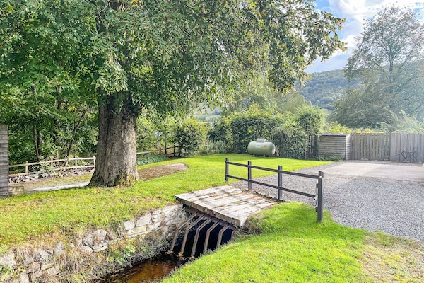 Garden and grounds | Old Mill Cottage, Blair Atholl, near Pitlochry