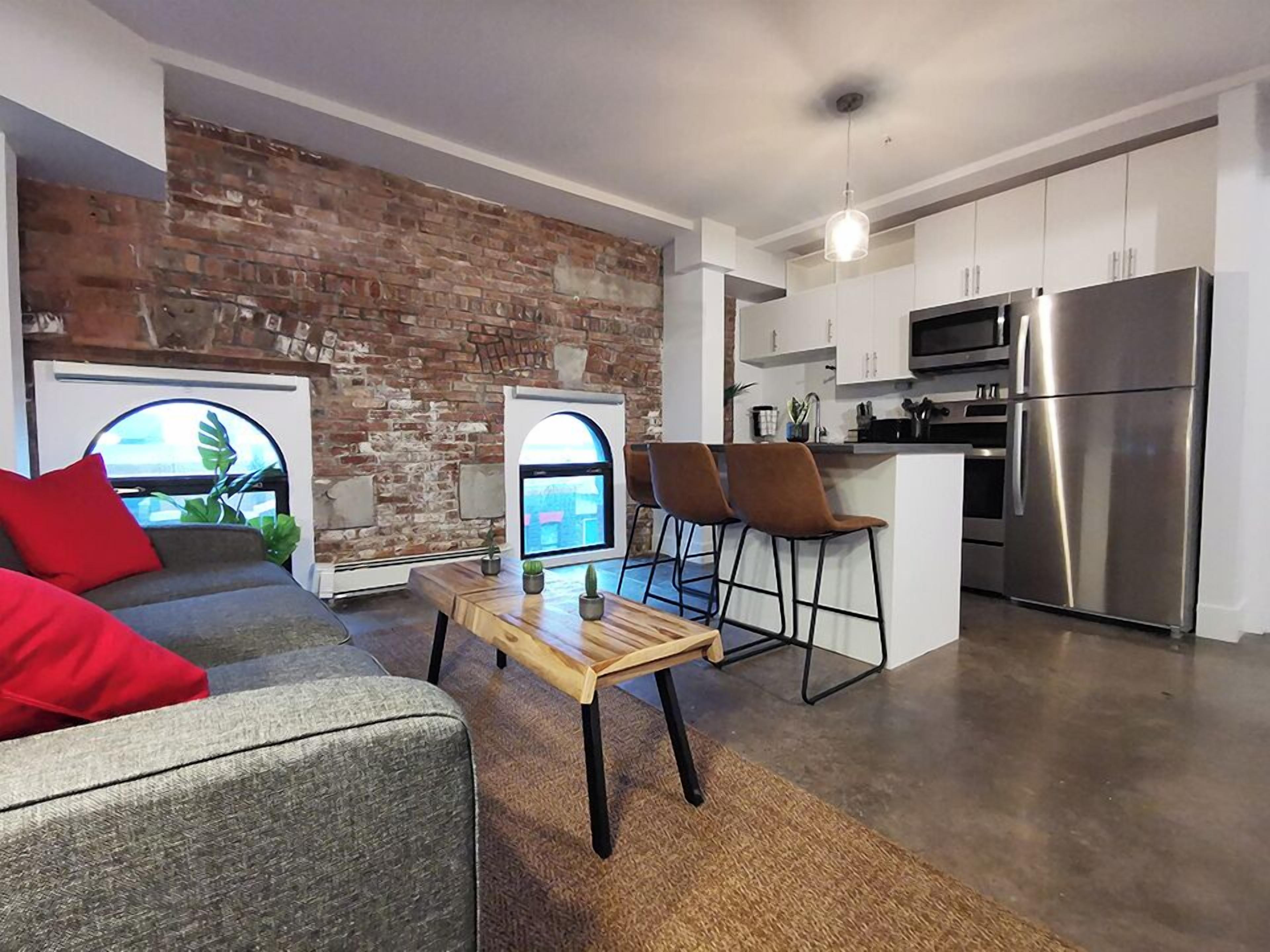 Photo - Cameo Hotel and Suites