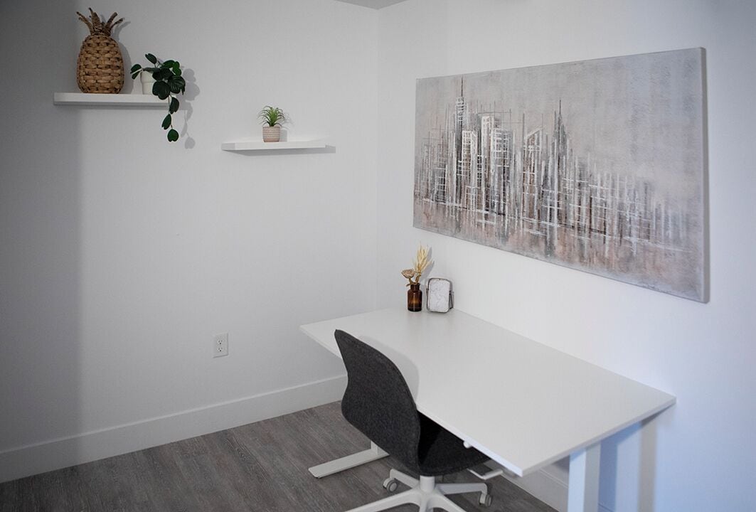 Photo - Cameo Hotel and Suites