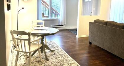 Conveniently located 2BR Unit, close to shopping center